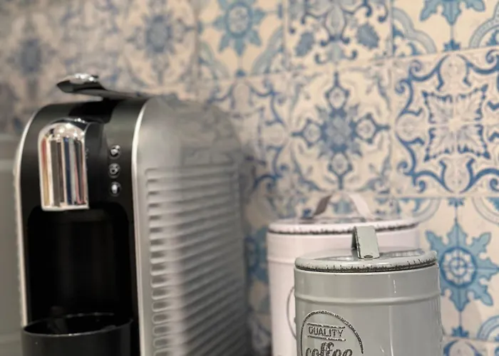 Themenzimmer Industrial Nähe Hauptbahnhof Privatunterkunft *